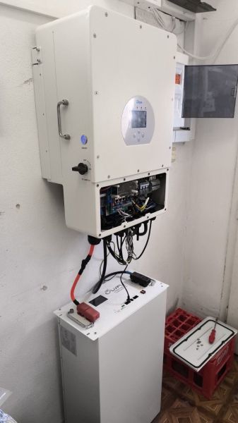 5.12kWh LiFePO4 SOLAR BATTERY LVFU 51.2V 100Ah 6000 Cycles